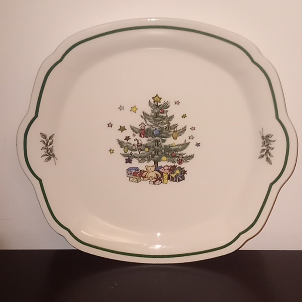 NIKKO Christmas Holiday Holly Teddybear Replacement Plate Made in Japan